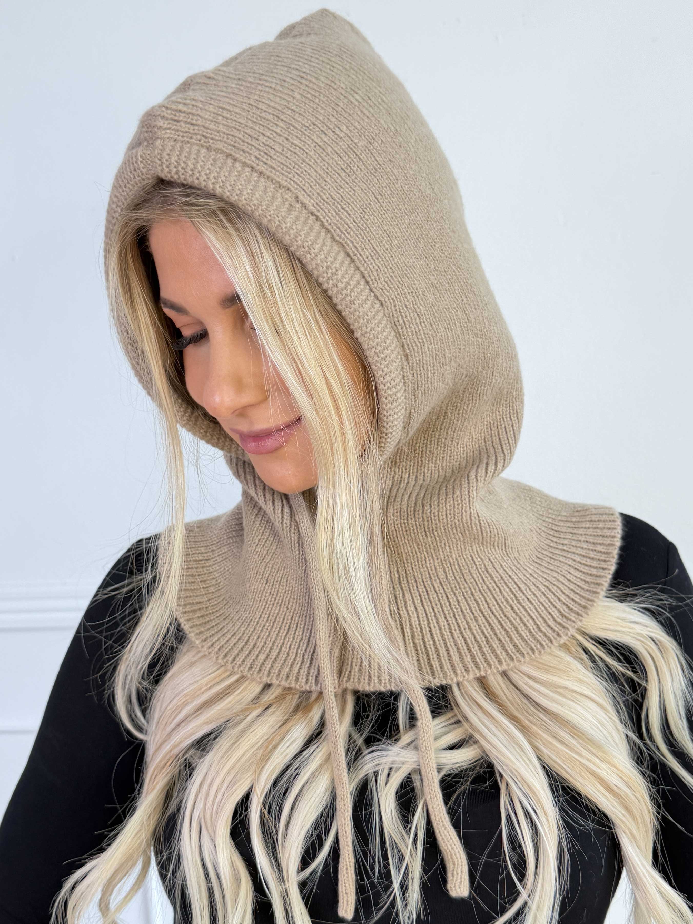 Tinna - Blød og varm balaclava i strik med uld